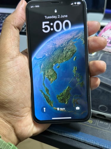 iPhone X 64GB មានស្កេន