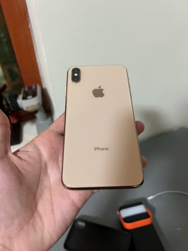 Iphone XS Max សាណុំ
