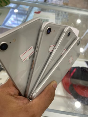 iPhone8