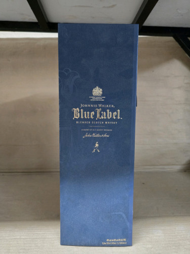 J.W Blue label 1L