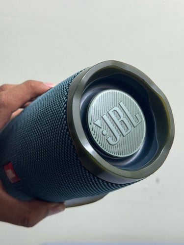 JBL Charge 4 មួយទឹក