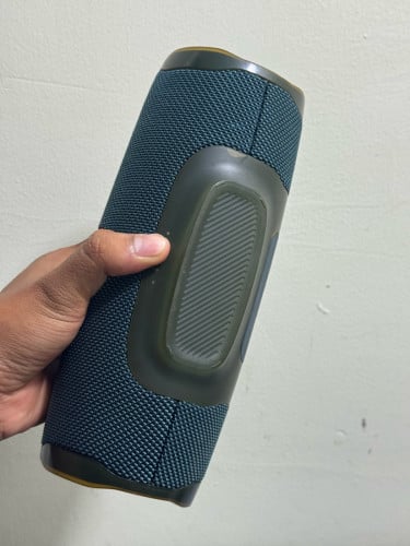 JBL Charge 4 មួយទឹក