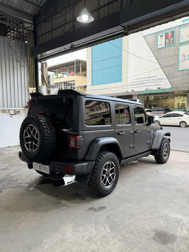 Jeep Wrangle Rubicon 2024