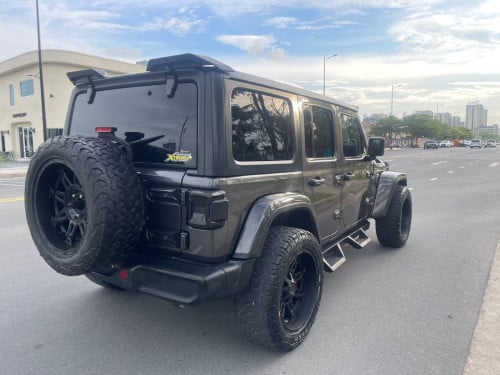 JEEP Wrangler Sahara ឆ្នាំ 2019Full Option ម្ចាស់ផ្ទាល់
