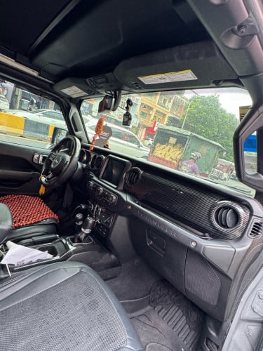Jeep Wrangler sky one touch