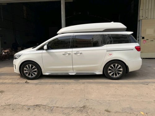 Kia carnival 2015full option VIP