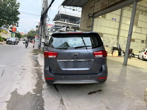 Kia carnival 2016