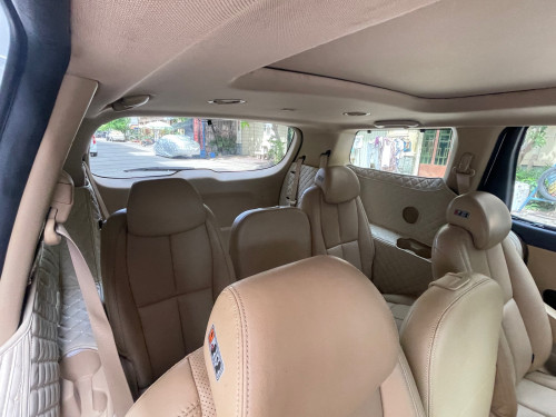 KIA Carnival 2018 Full option បើកដំបូល2តង់ ប្រើសាំង
