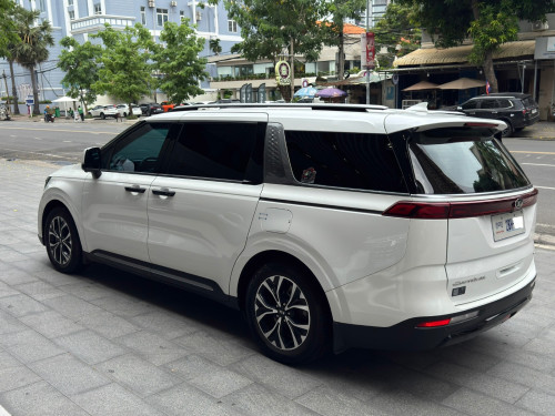 Kia carnival 2021