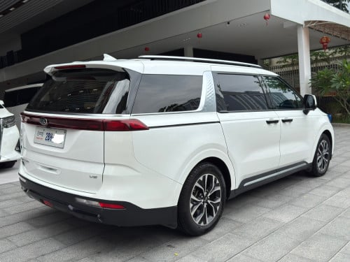Kia carnival 2021