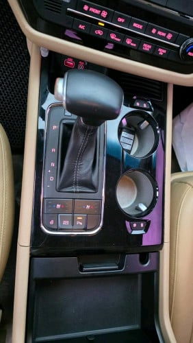 Kia Carnival Limousine 2017ទ្វារអូតូ 3សន្លឹក