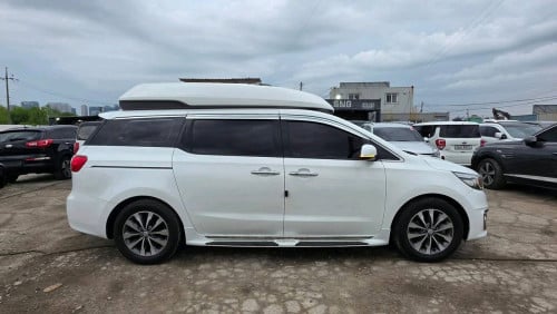 Kia Carnival Limousine 2017ទ្វារអូតូ 3សន្លឹក