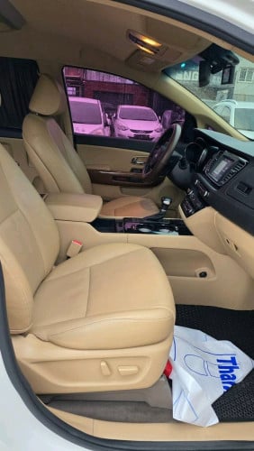 Kia Carnival Limousine 2017ទ្វារអូតូ 3សន្លឹក