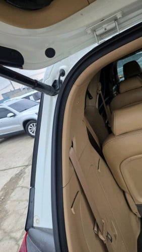 Kia Carnival Limousine 2017ទ្វារអូតូ 3សន្លឹក