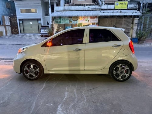 Kia morning 2016full option