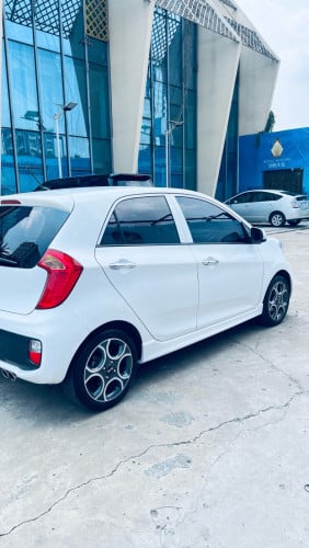 KIA morning f sport full ម្ចាស់ដេីម ធានាឡានអត់បុក អត់ច្រេះទឹកថ្នាំហ្សុិន99% ឯកសាម្ចាស់ដេីមទី1full