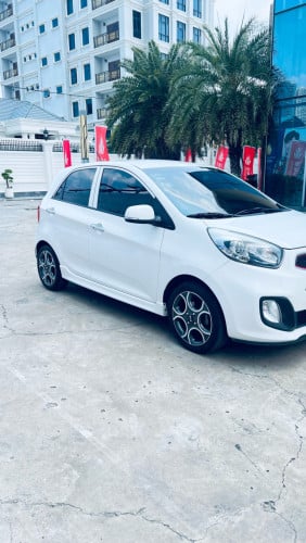 KIA morning f sport full ម្ចាស់ដេីម ធានាឡានអត់បុក អត់ច្រេះទឹកថ្នាំហ្សុិន99% ឯកសាម្ចាស់ដេីមទី1full