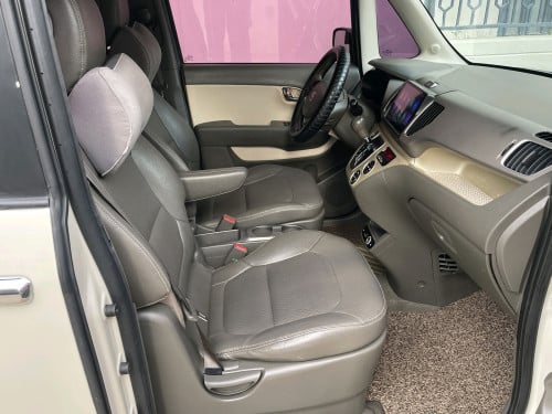 Kia Ray ឆ្នាំ 012 Full Option ម្ចាស់ដើមថែខ្លាំង! តូចច្រឡឹង រាងស្អាត ទាន់សម័យ!