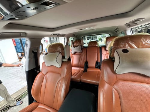 Lexus 570 2019