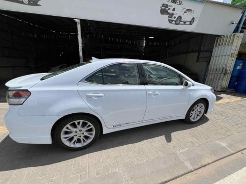 Lexus HS250H ឆ្នាំផលិត2010 Option Full Premium សន្លឹកពន្ធ
