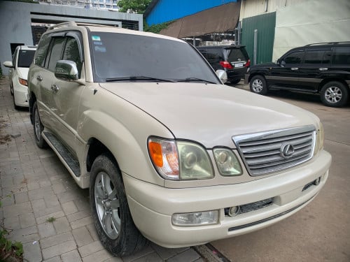 LEXUS LX 470 ឆ្នាំ 2004 ទើបដាក់កែហ្គាសរួច✅
