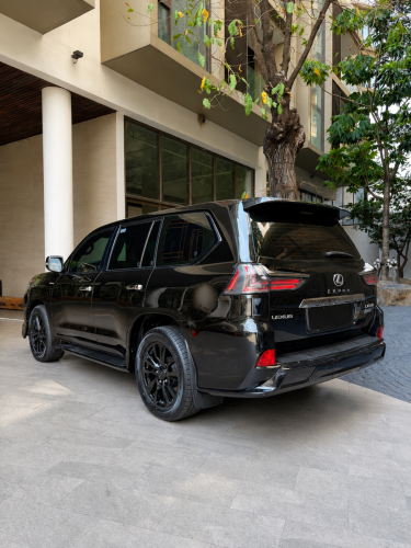 Lexus Lx450D 2019 Super sport Upgrade to Kuro