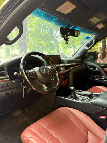 Lexus Lx450D 2019 Super sport Upgrade to Kuro