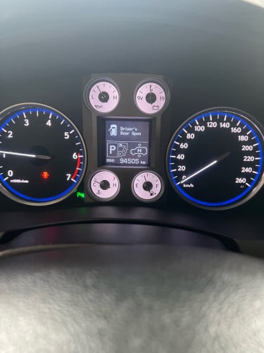 Lexus LX570 2011 លក់ប្រញាប់ ម្ចាស់ផ្ទាល់