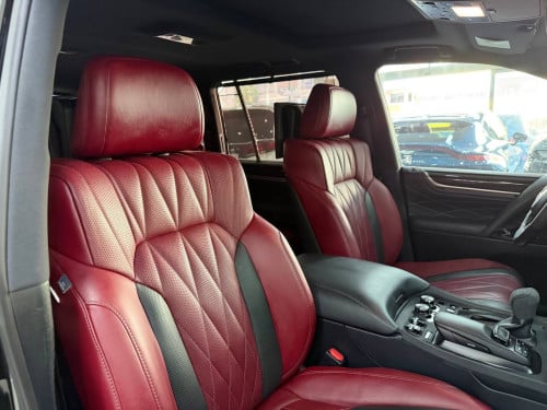Lexus LX570 2020 Kuru