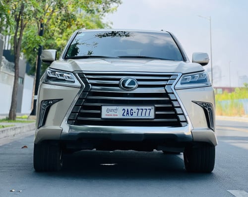 Lexus Lx570 Super Sport ឆ្នាំ 2016 Full option Arab
