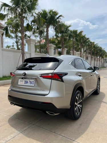Lexus Nx200T Fsport
