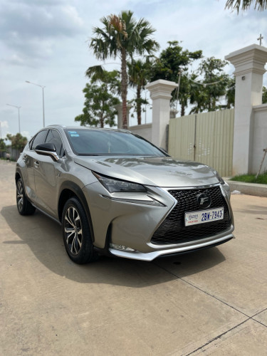Lexus Nx200T Fsport