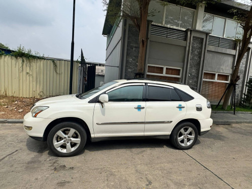 Lexus RX 330 bass ម្ចាស់ដើម