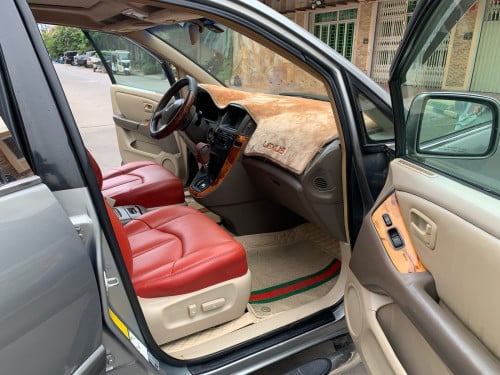 Lexus Rx300 ឆ្នាំ 2000  P2 ម៉ាញ៉ែត MC