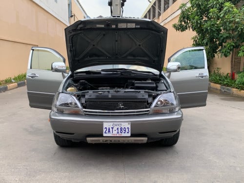 Lexus Rx300 ឆ្នាំ 2000  P2 ម៉ាញ៉ែត MC