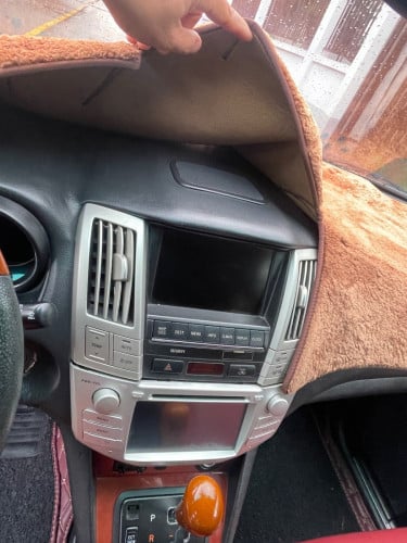 Lexus RX330 years 2004, Pong 1, haft full