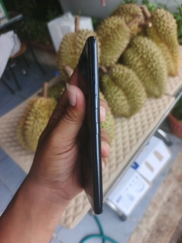 LG V50THINKQ 5G Ram6G/128GB វែកមុខក្រោយ សាច់អេក្រង់ស្អាតបែកតែកញ្ចក់
