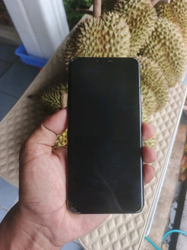 LG V50THINKQ 5G Ram6G/128GB វែកមុខក្រោយ សាច់អេក្រង់ស្អាតបែកតែកញ្ចក់