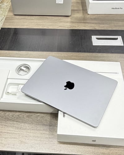 MacBook Air 2022 (13inch)