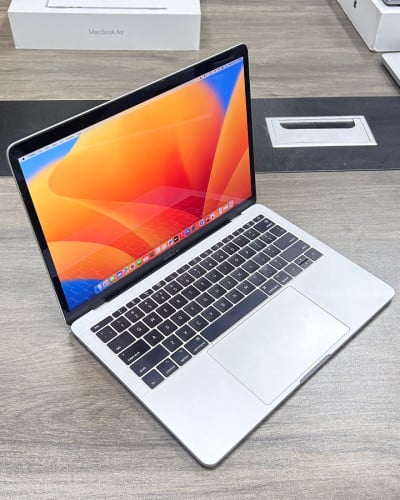 MacBook Pro 2017 (13inch)