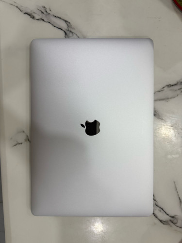 MacBook Pro 2019 15 inch 32GB RAM 512G SSD