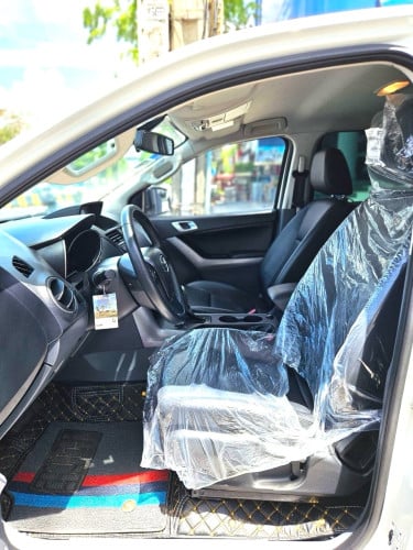 Mazada Thunder Full option 2021 ម៉ាសុីន3.2L