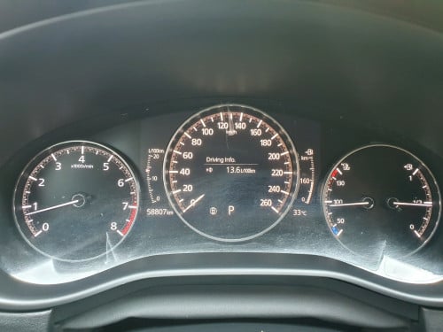 Mazda Cx30 Full Option ប្រភេទឡានស្អាត