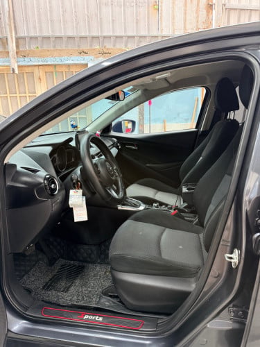 mazda2សុីនម៉ាជុំ