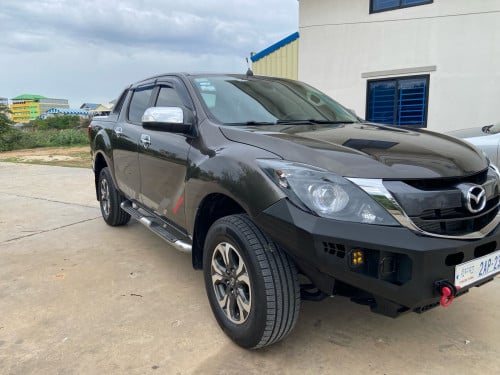MAZTDA BT.50 2018 V6 P2