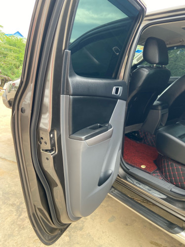MAZTDA BT.50 2018 V6 P2