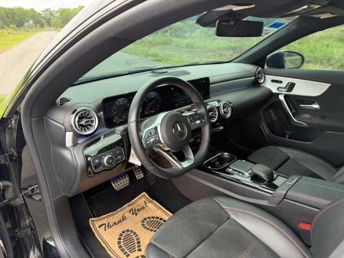 Mercedes Benz CLA250 AMG