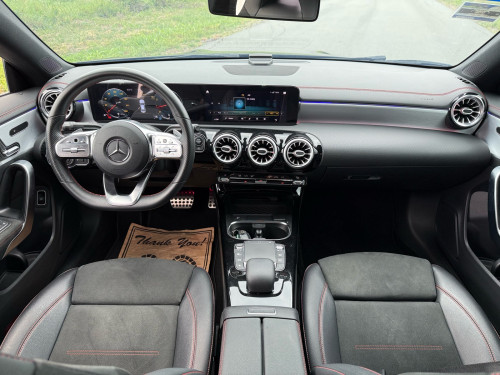 Mercedes Benz CLA250 AMG