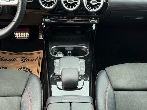 Mercedes Benz CLA250 AMG