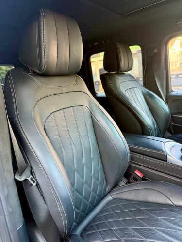 Mercedes Benz G400